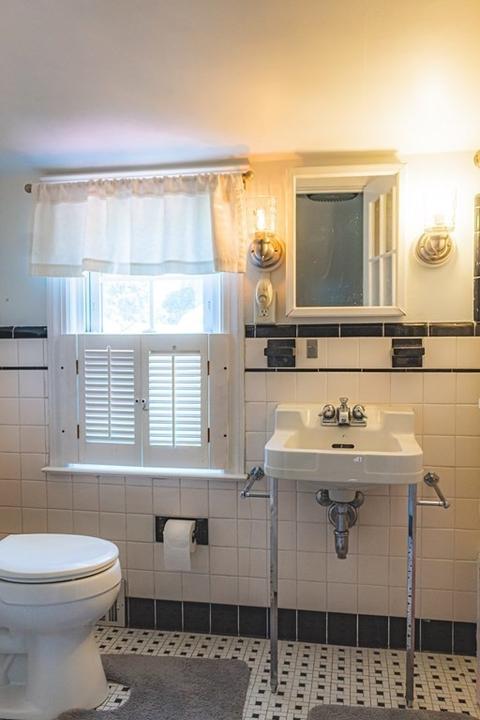 77 Oregon St, Springfield, MA 01118 photo 14