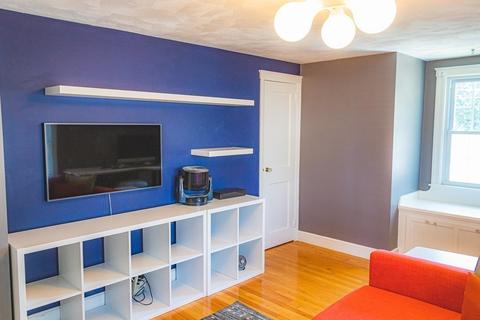 77 Oregon St, Springfield, MA 01118 photo 19