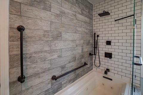 35 Dwight Rd, Springfield, MA 01108 photo 16