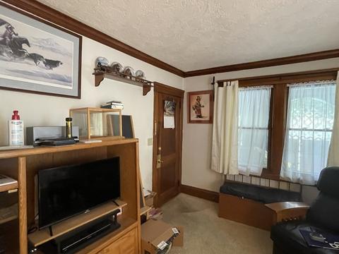 28 Circuit Ave E, Worcester, MA 01603 photo 3