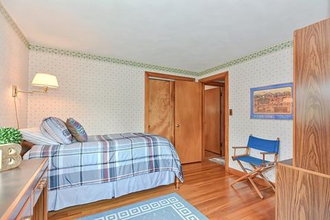 40 Scott Cir, Dedham, MA 02026 photo 25