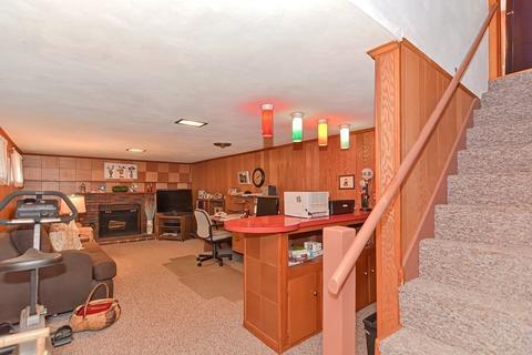 40 Scott Cir, Dedham, MA 02026 photo 26