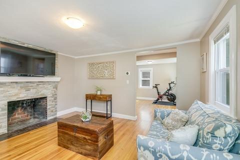196 Salem St, Reading, MA 01867 photo 4