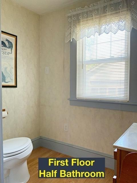 83 Perkins St, Springfield, MA 01118 photo 14