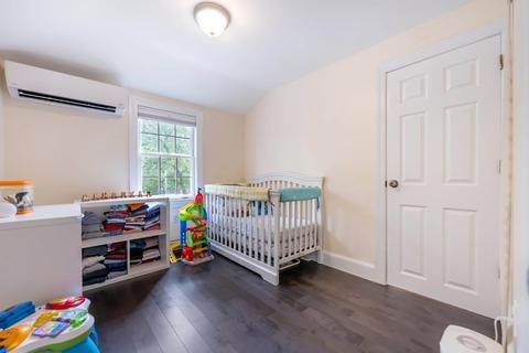 8 Hurlburt Rd, Reading, MA 01867 photo 15