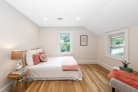 99 Menotomy Rd, Arlington, MA 02476 photo 29