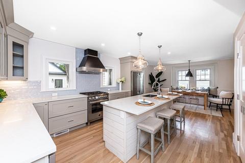 99 Menotomy Rd, Arlington, MA 02476 photo 16