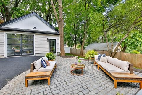99 Menotomy Rd, Arlington, MA 02476 photo 8