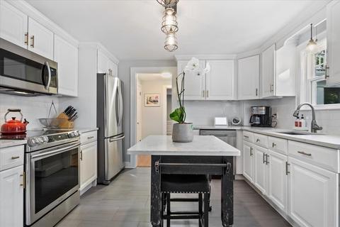 583 Common St, Walpole, MA 02081 photo 15