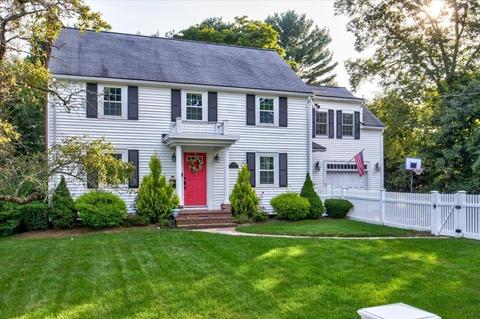 583 Common St, Walpole, MA 02081 photo 2