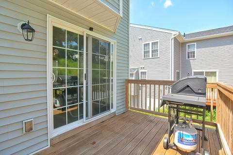 31 Bittersweet Blvd, Worcester, MA 01607 photo 27