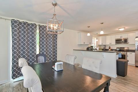 31 Bittersweet Blvd, Worcester, MA 01607 photo 12