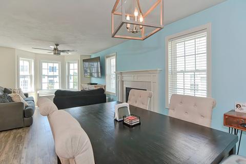 31 Bittersweet Blvd, Worcester, MA 01607 photo 11