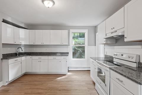 96 Park Ave, Athol, MA 01331 photo 8