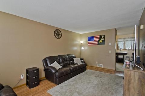 120 Lamplighter Ln #E, Springfield, MA 01119 photo 3