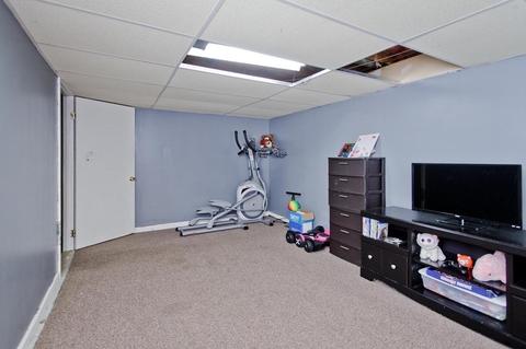 120 Lamplighter Ln #E, Springfield, MA 01119 photo 18