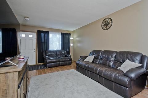 120 Lamplighter Ln #E, Springfield, MA 01119 photo 5