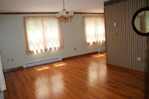 152 Podunk Rd, Sturbridge, MA 01566 photo 9