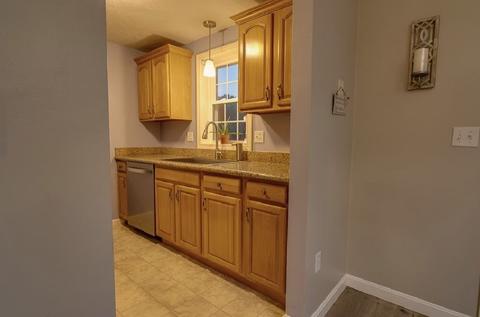 29 Sophia Dr, Worcester, MA 01607 photo 5