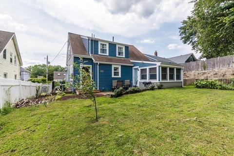 27 Fairfield St, Dedham, MA 02026 photo 5