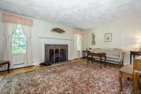32 Squirrel Hill Rd, Acton, MA 01720 photo 3