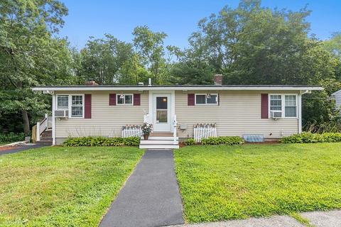 25 Maple St, Hudson, MA 01749 photo 1