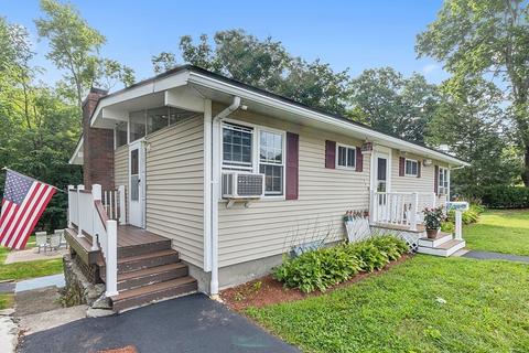 25 Maple St, Hudson, MA 01749 photo 4