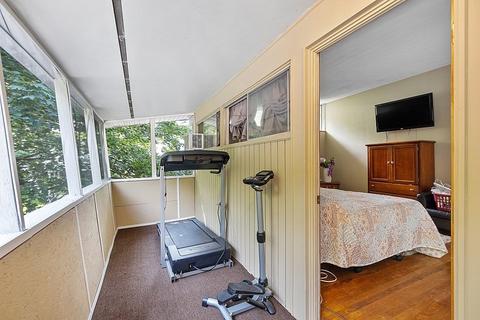 25 Maple St, Hudson, MA 01749 photo 35