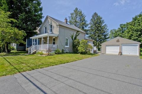 65 Clark St, Easthampton, MA 01027 photo 3