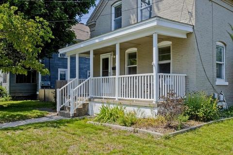 65 Clark St, Easthampton, MA 01027 photo 4