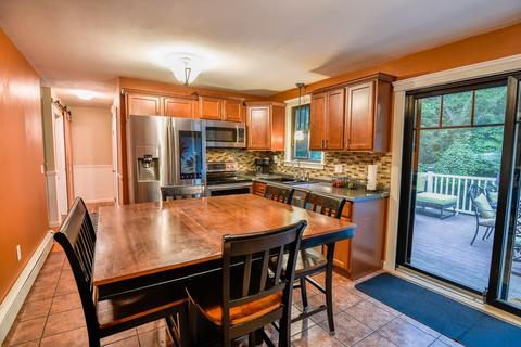 11 Brewster Rd, Worcester, MA 01602 photo 12