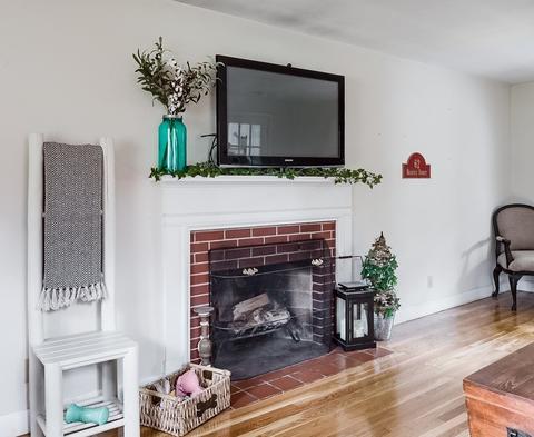 62 Brattle St, Worcester, MA 01606 photo 9
