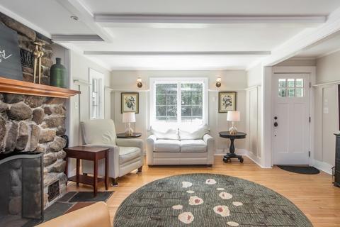56 Forest St, Upton, MA 01568 photo 3
