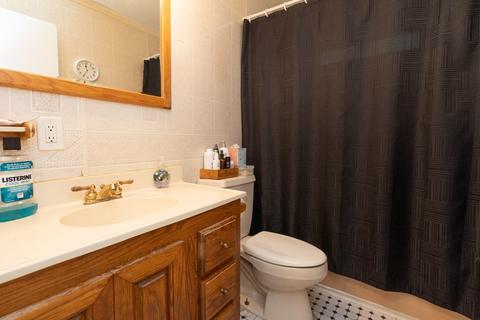 2470 Roosevelt Ave, Springfield, MA 01104 photo 22