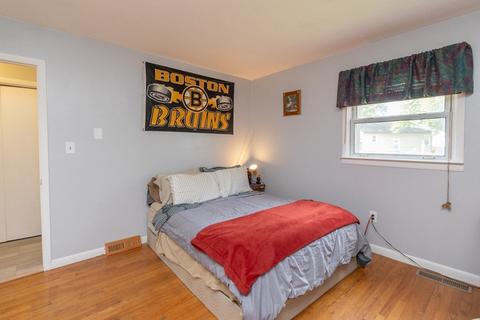 2470 Roosevelt Ave, Springfield, MA 01104 photo 18