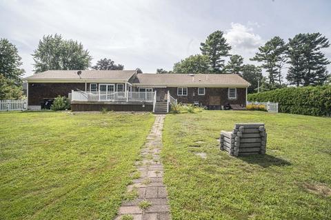 632 Middle Rd, Acushnet, MA 02743 photo 9