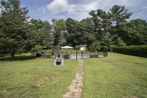632 Middle Rd, Acushnet, MA 02743 photo 8