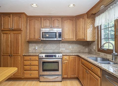 632 Middle Rd, Acushnet, MA 02743 photo 22