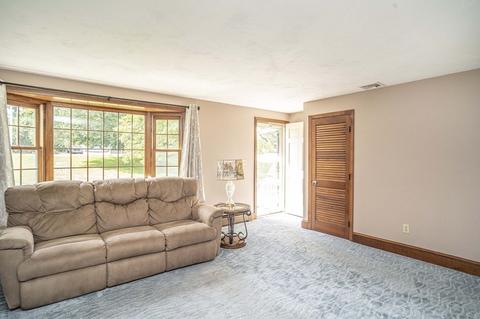 632 Middle Rd, Acushnet, MA 02743 photo 27