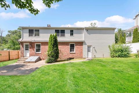 62 Tufts St, Springfield, MA 01108 photo 32