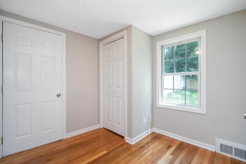 62 Tufts St, Springfield, MA 01108 photo 17