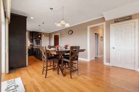 8 Hilltop Rd, Danvers, MA 01923 photo 20