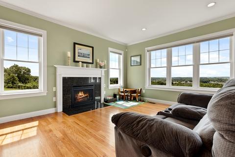 8 Hilltop Rd, Danvers, MA 01923 photo 10