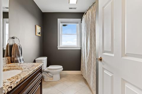 8 Hilltop Rd, Danvers, MA 01923 photo 28