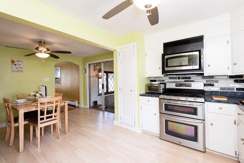 4 Alma Ln, Danvers, MA 01923 photo 10