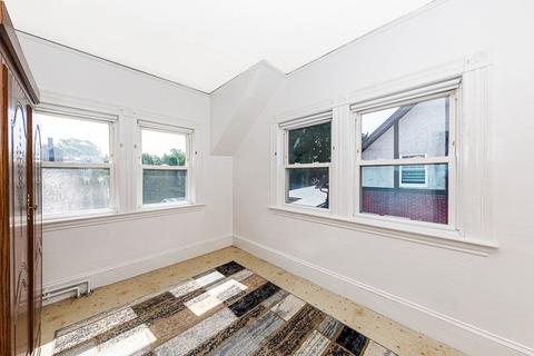 27 Gloucester Ave, Gloucester, MA 01930 photo 31