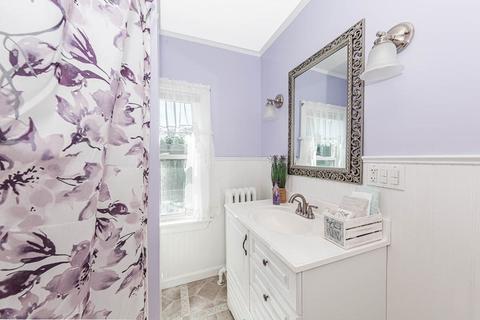 27 Gloucester Ave, Gloucester, MA 01930 photo 32