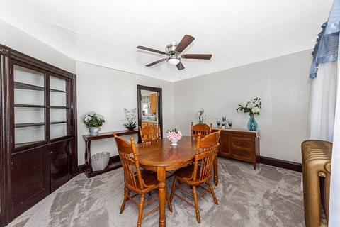 27 Gloucester Ave, Gloucester, MA 01930 photo 15