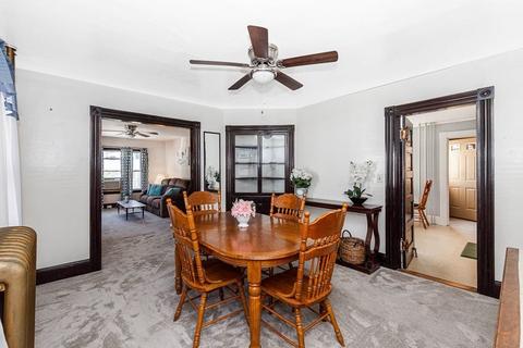 27 Gloucester Ave, Gloucester, MA 01930 photo 16