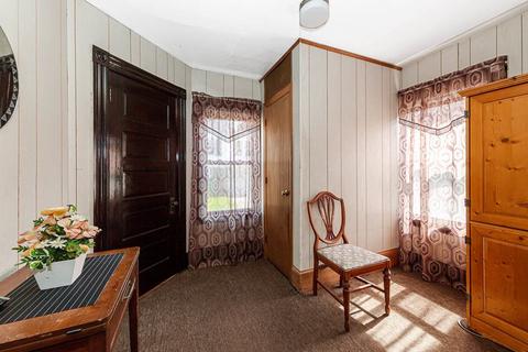 27 Gloucester Ave, Gloucester, MA 01930 photo 18